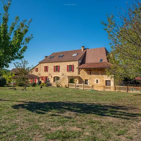 Domaine Benester - La Perigourdine - Meuble 4 Etoiles B&B